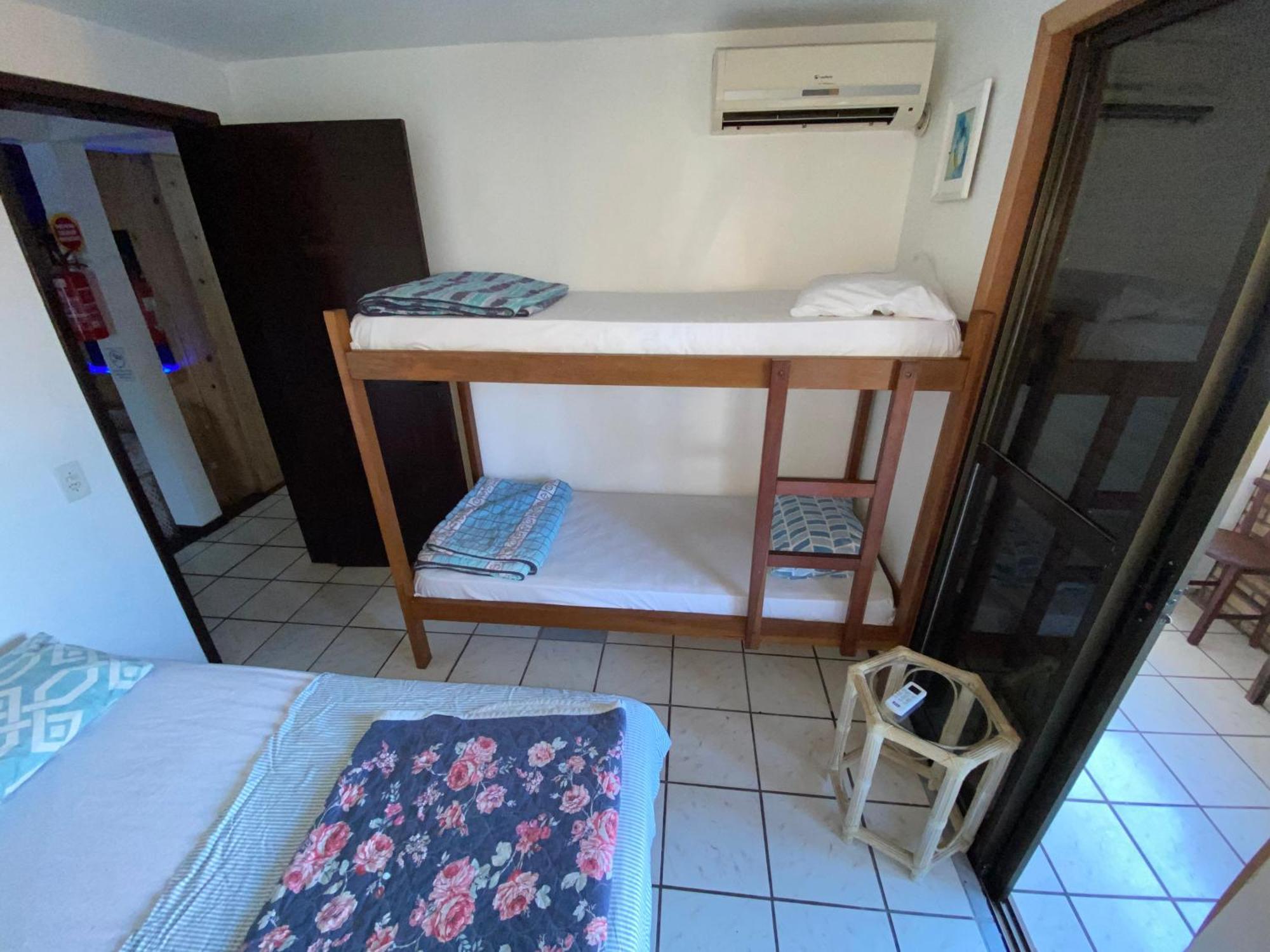 Quatro Ilhas Beach Hostel بومبينهاس المظهر الخارجي الصورة